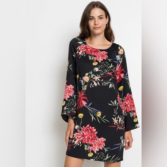 NWT H&M Gorgeous Floral Dress Size L - Picture 1 of 16